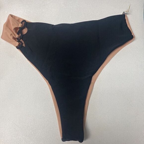 Camila Coelho Andres High Waist Bottom in Black & Nude Large NWT (2-16) - Picture 4 of 7